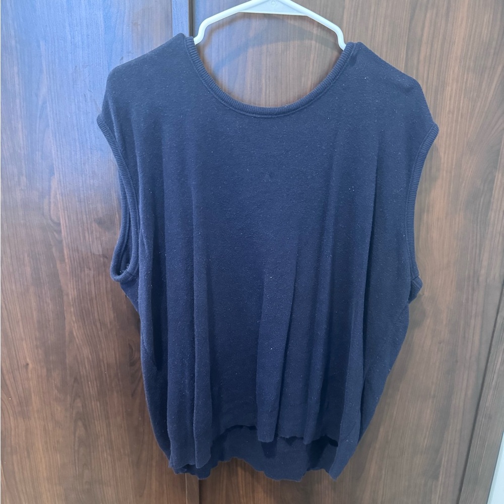 Sweater Vest Black Top